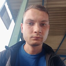 Веня, 28, Дзержинск (ДНР)