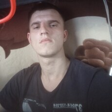 Дмитрий, 25, Котельнич