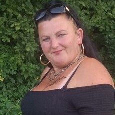 Надя, 35, Каменск-Уральский