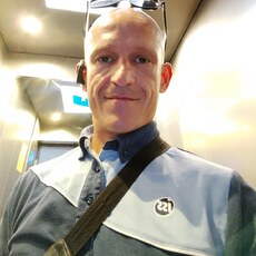 Слава, 39, Петров Вал