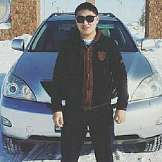 Ян, 32, Майский