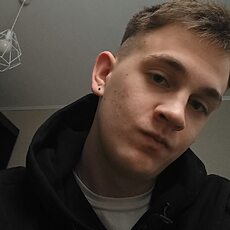 Павел, 23, Данилов