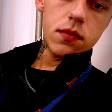 Станислав, 22, Лодейное Поле