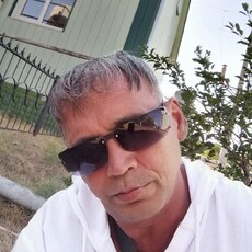 Георгий, 50, Токмак