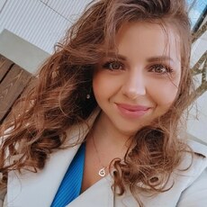 Яна, 28, Сенгилей