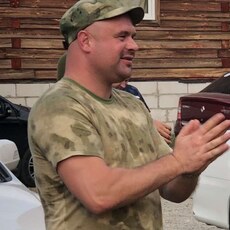 Слава, 48, Саров