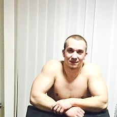 Эдуард, 31, Омутнинск