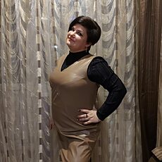 Снежана, 38, Окуловка