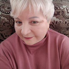 Вита, 63, Киренск