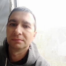 Илья, 47, Петров Вал