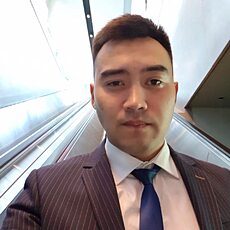 Адам, 33, Фурманов