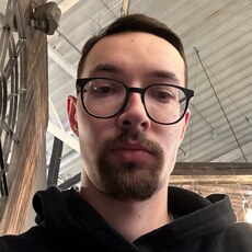 Аркадий, 30, Кириши