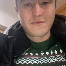 Юра, 30, Ялуторовск