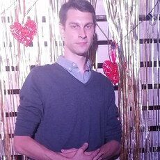 Эмиль, 24, Тара