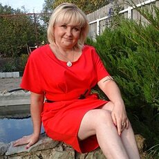 Лена, 42, Палласовка