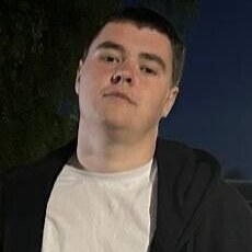 Виталий, 25, Подпорожье