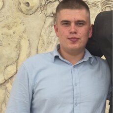Даниил, 24, Краснодон