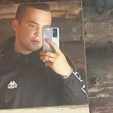 Слава, 24, Заозёрный