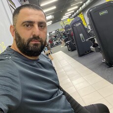 Артур, 38, Рыльск