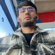 Вениамин, 26, Кыштым