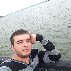 Георгий, 29, Верхняя Тура