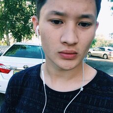 Пётр, 22, Красновишерск