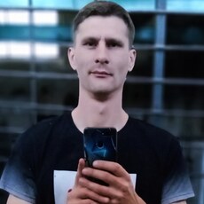 Кирилл, 33, Ангарск