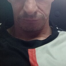 Саша, 42, Токмак