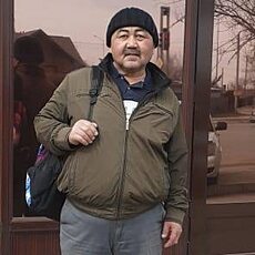 Иван, 64, Руза