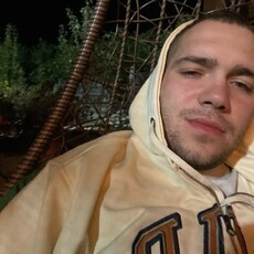 Александр, 25, Дальнереченск