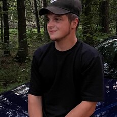Василий, 24, Никольское