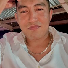 Леонид, 30, Семикаракорск