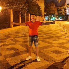 Тимур, 32, Колтуши
