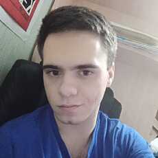 Адриан, 23, Пересвет