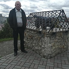 Вася, 54, Антрацит