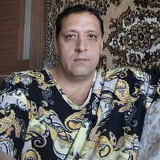 Артур, 46, Межгорье