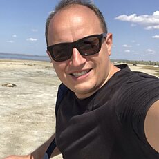 Кирилл, 37, Псков