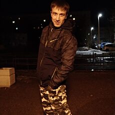 Василий, 29, Белово