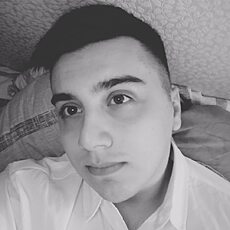Владлен, 23, Знаменск