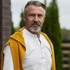 Михаил, 53, Оханск