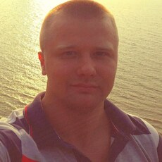 Толя, 28, Киров (Калужская область)