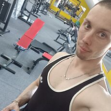 Тим, 28, Белёв