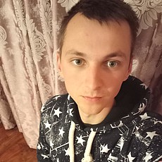 Владлен, 27, Амвросиевка