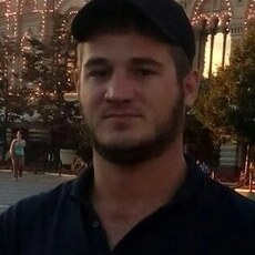 Витя, 33, Нягань