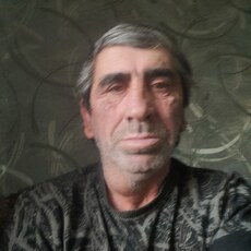 Валера, 60, Санкт-Петербург