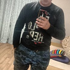 Фёдор, 21, Уссурийск