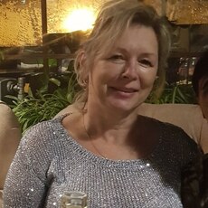 Ника, 57, Родники
