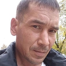 Роман, 32, Лениногорск