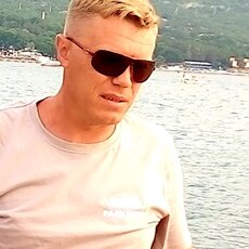 Владлен, 47, Донецк (Ростовская область)