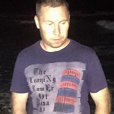 Саша, 39, Красноармейск (ДНР)